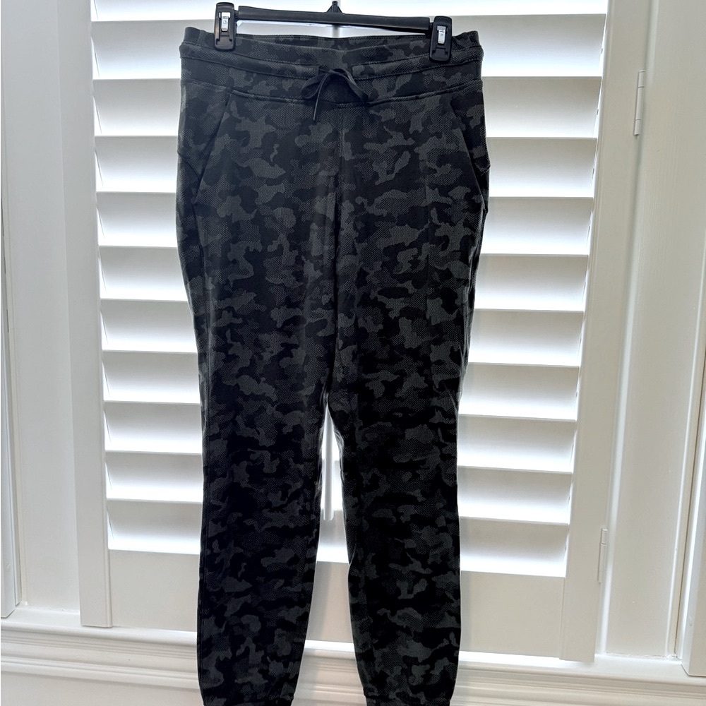 Lululemon Camouflage Rulu high rise Joggers